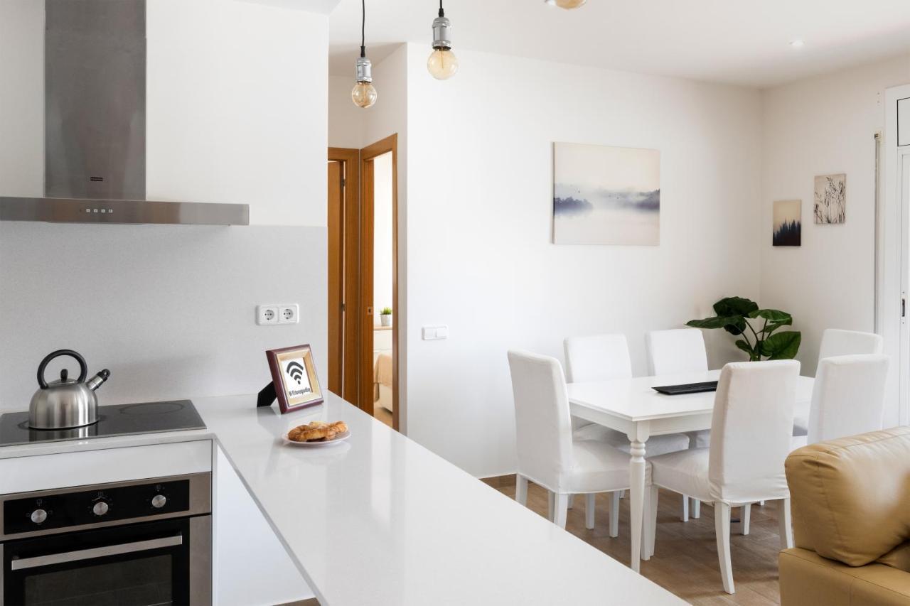 קסטלדפלס Maka Beach Apartment V מראה חיצוני תמונה
