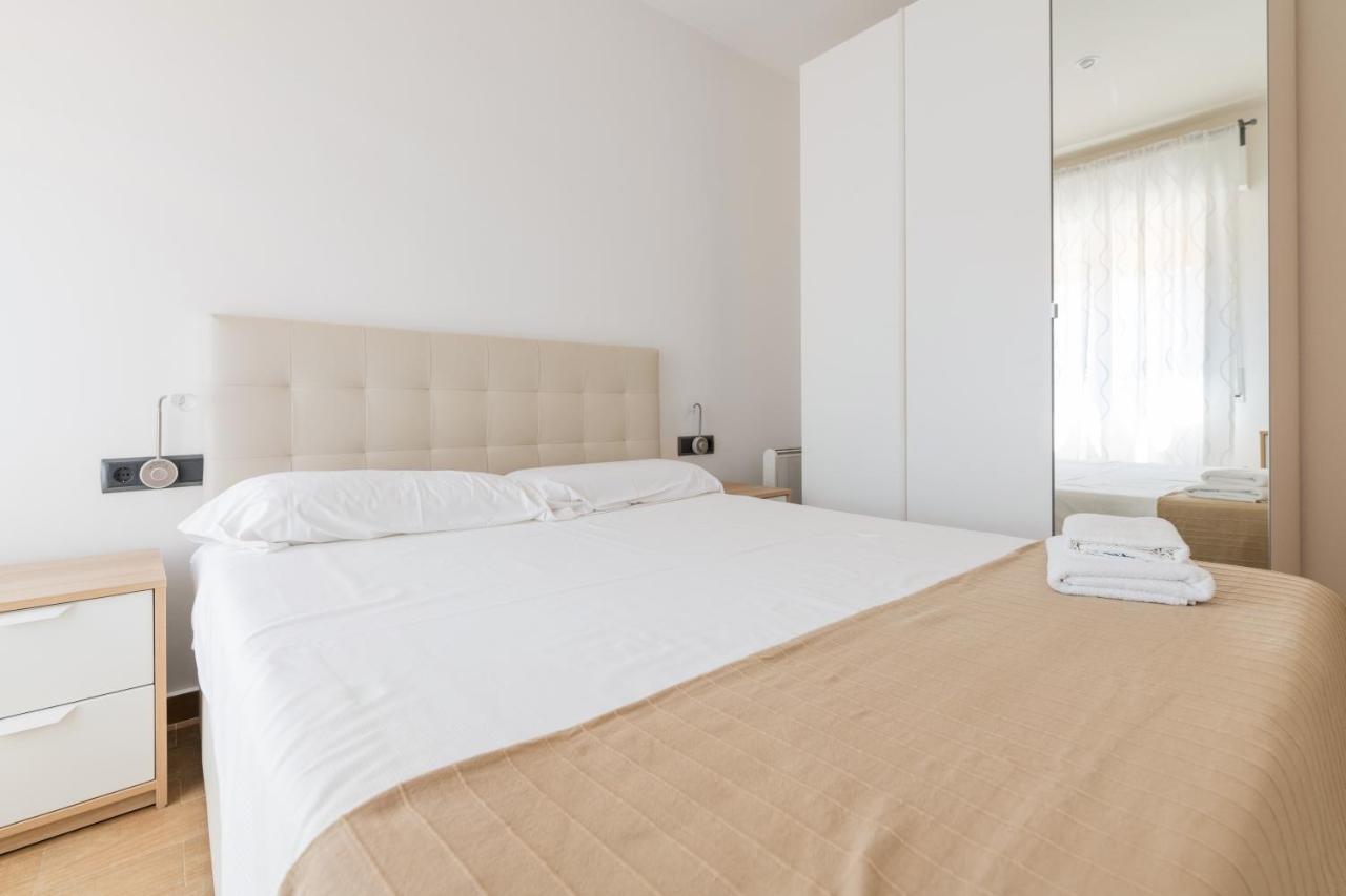 קסטלדפלס Maka Beach Apartment V מראה חיצוני תמונה